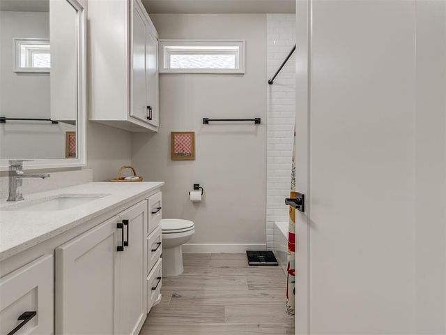 8012 NW 152nd Terrace, Edmond, OK 73013