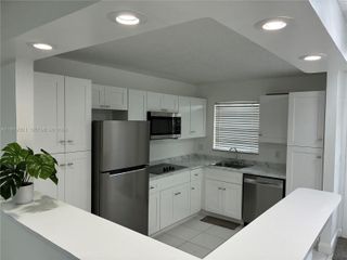 609 S State Road 7 2C, Margate, FL 33068