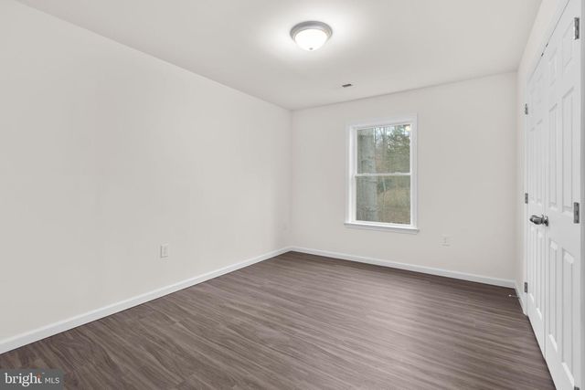 24 BREEZY HILL DR, Stafford, VA 22556