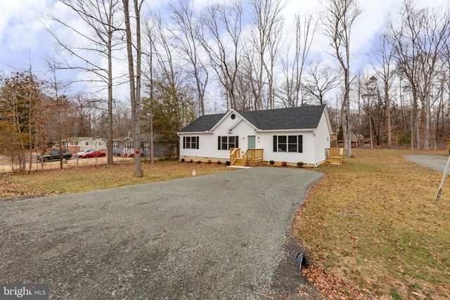 24 BREEZY HILL DR, Stafford, VA 22556