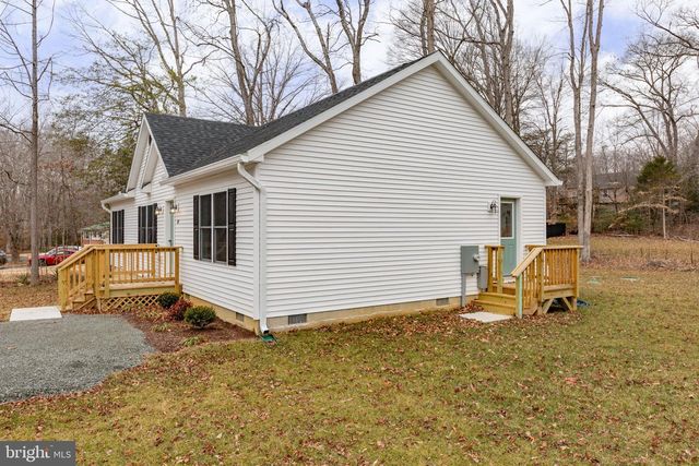 24 BREEZY HILL DR, Stafford, VA 22556