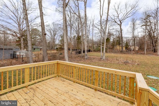 24 BREEZY HILL DR, Stafford, VA 22556