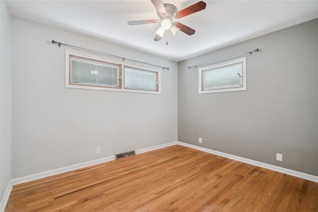 105 S 10th Street, Montezuma, IA 50171