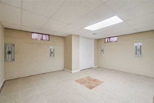 105 S 10th Street, Montezuma, IA 50171