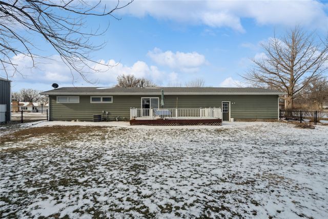 105 S 10th Street, Montezuma, IA 50171