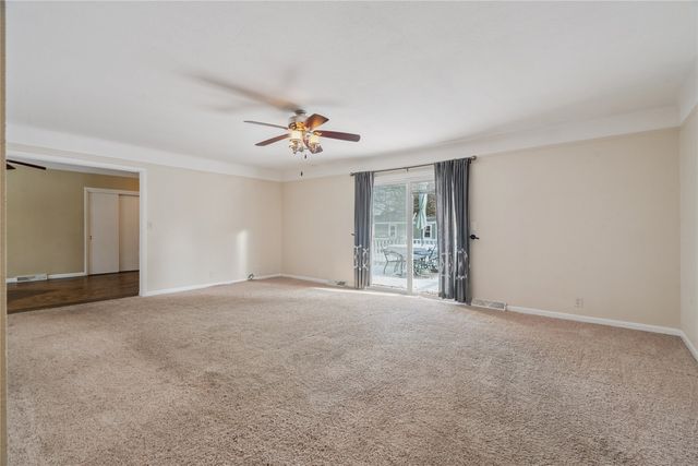 105 S 10th Street, Montezuma, IA 50171