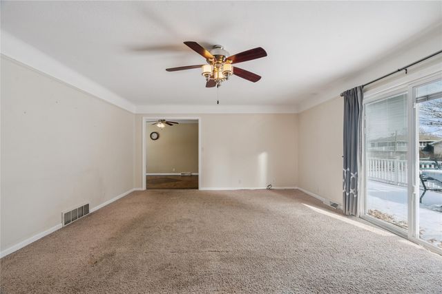 105 S 10th Street, Montezuma, IA 50171