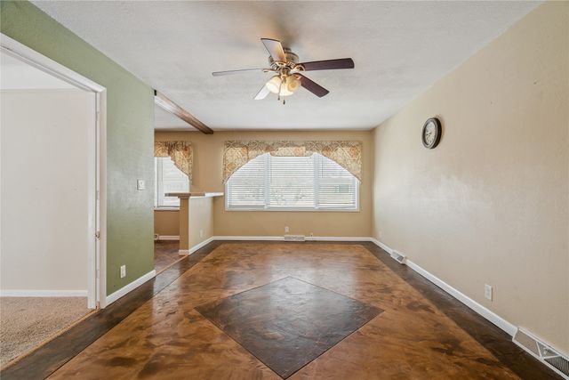 105 S 10th Street, Montezuma, IA 50171