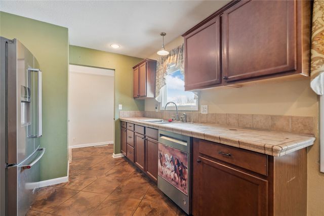 105 S 10th Street, Montezuma, IA 50171