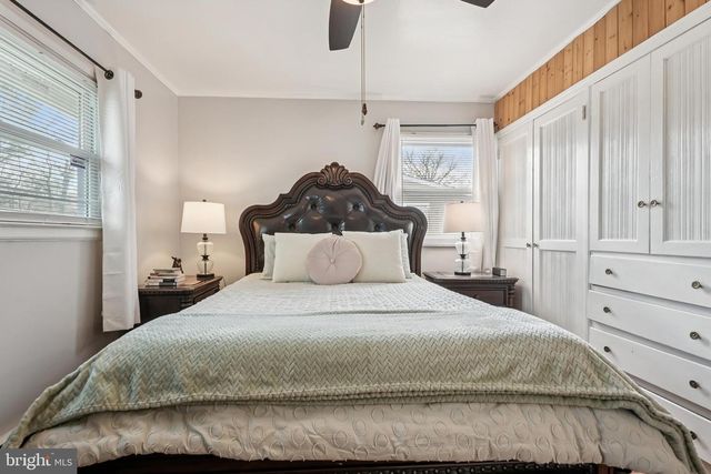 1005 TERRACE BLVD, Ewing, NJ 08618