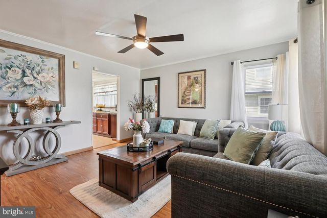 1005 TERRACE BLVD, Ewing, NJ 08618