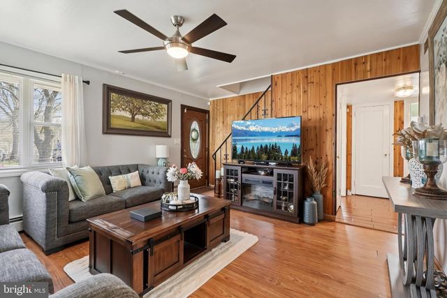 1005 TERRACE BLVD, Ewing, NJ 08618