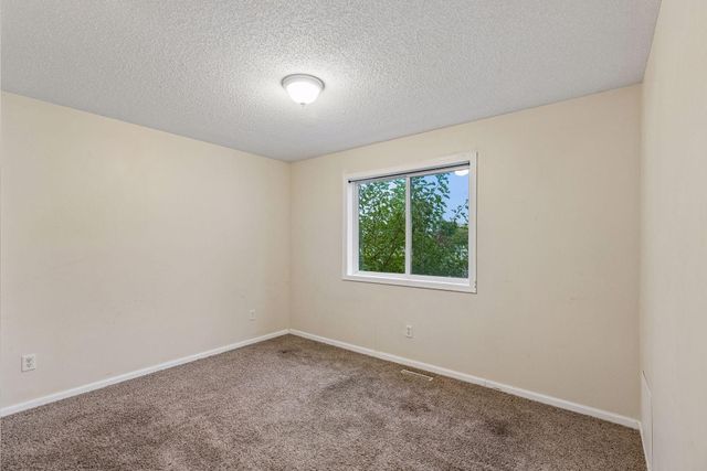 297 Morton Street E, Saint Paul, MN 55107