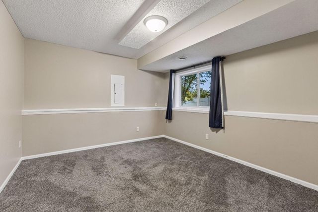 297 Morton Street E, Saint Paul, MN 55107