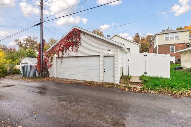 297 Morton Street E, Saint Paul, MN 55107