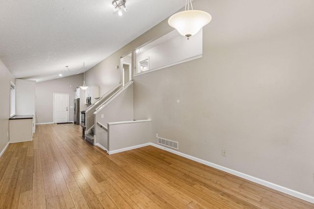 297 Morton Street E, Saint Paul, MN 55107