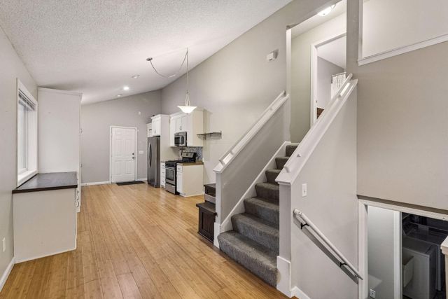 297 Morton Street E, Saint Paul, MN 55107
