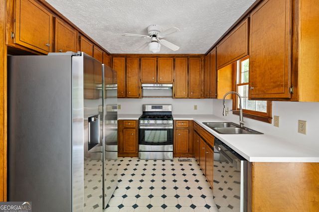 1955 Mountain Trace, Canton, GA 30114
