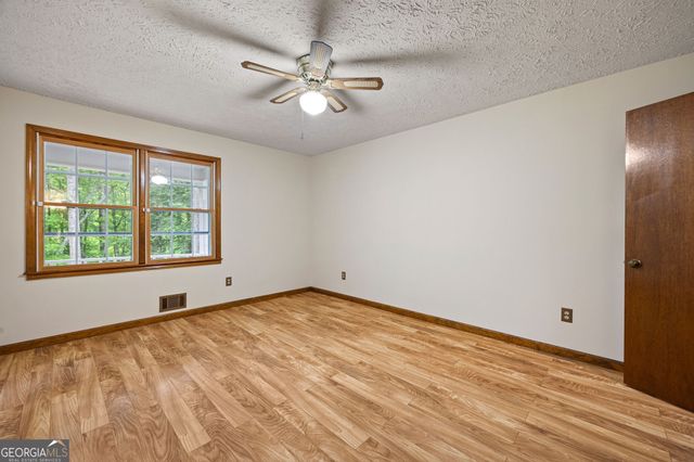1955 Mountain Trace, Canton, GA 30114