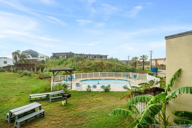 810 Banyan Beach Dr # 126, Port Aransas, TX 78373