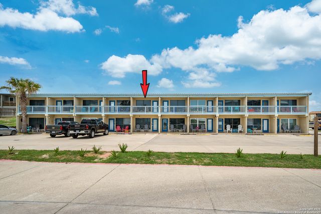 810 Banyan Beach Dr # 126, Port Aransas, TX 78373