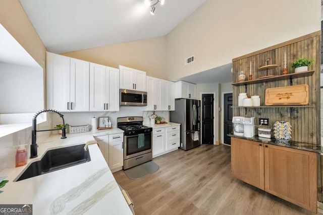 888 Halston Court, Marietta, GA 30062