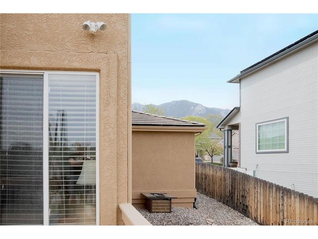750 Capeglen Rd, Colorado Springs, CO 80906