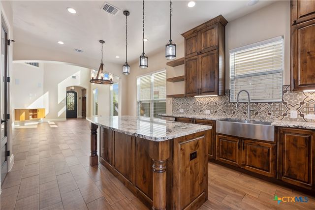 600 Samaripa Street, Manor, TX 78653