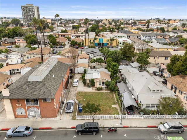 6723 Miles, Huntington Park, CA 90255