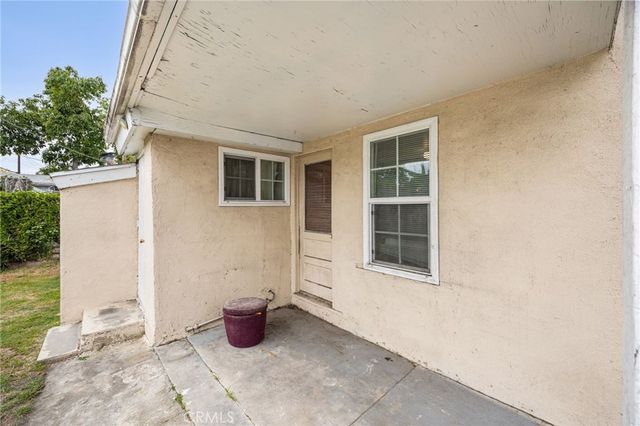 6723 Miles, Huntington Park, CA 90255