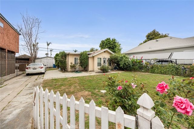 6723 Miles, Huntington Park, CA 90255