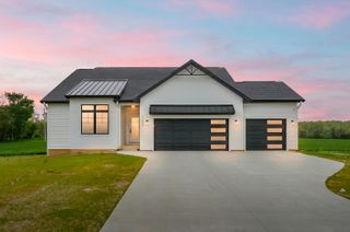 5695 Elmgrove Avenue, Richland Twp, MI 49083