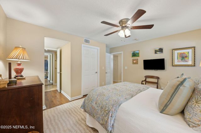 5375 ORTEGA FARMS Boulevard, 609, Jacksonville, FL 32210