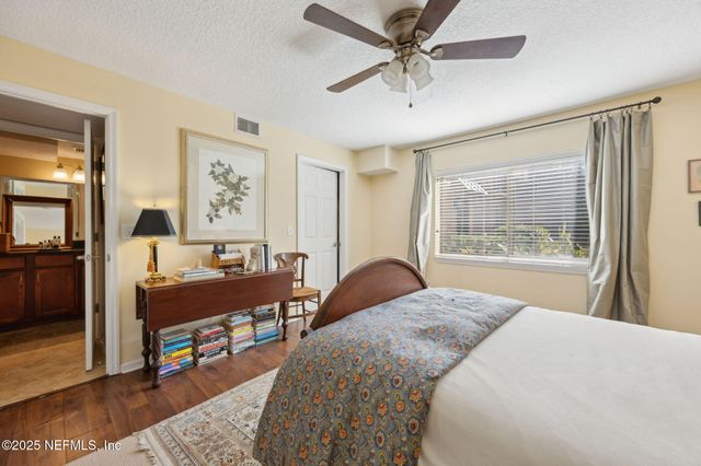 5375 ORTEGA FARMS Boulevard, 609, Jacksonville, FL 32210