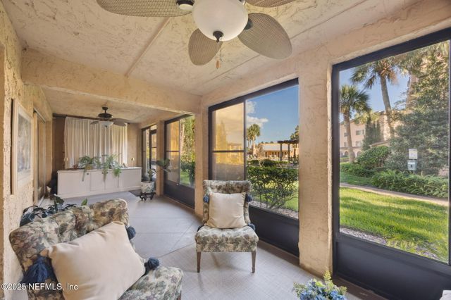 5375 ORTEGA FARMS Boulevard, 609, Jacksonville, FL 32210