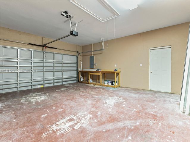 6938 Cecilia Avenue, Sebring, FL 33872