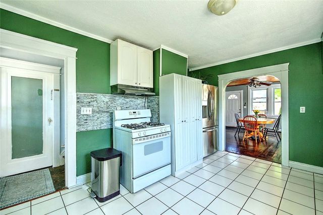 7 Hemlock Drive, Johnston, RI 02919