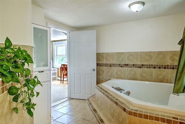 7 Hemlock Drive, Johnston, RI 02919