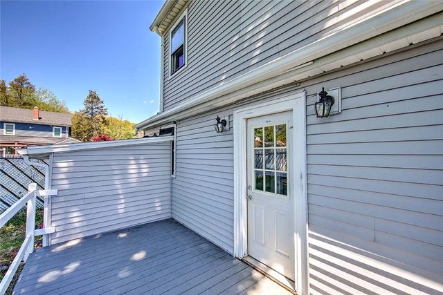 7 Hemlock Drive, Johnston, RI 02919