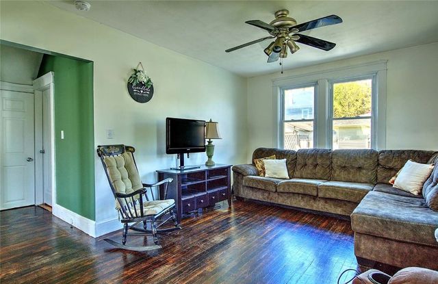 7 Hemlock Drive, Johnston, RI 02919