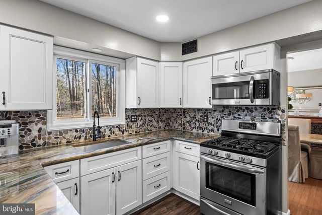 26 GLEN LAKE DR, Medford, NJ 08055