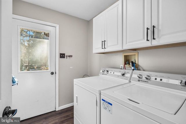 26 GLEN LAKE DR, Medford, NJ 08055