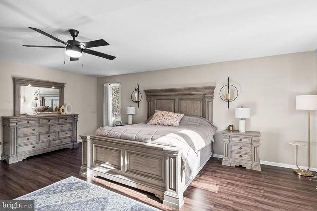 26 GLEN LAKE DR, Medford, NJ 08055