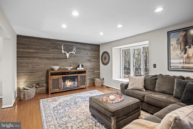 26 GLEN LAKE DR, Medford, NJ 08055