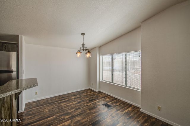 2208 W BASELINE Avenue 76, Apache Junction, AZ 85120