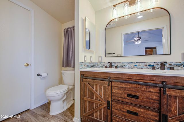 2208 W BASELINE Avenue 76, Apache Junction, AZ 85120