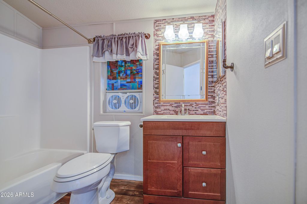 Image 7 of property listing at 2208 W BASELINE Avenue 76, Apache Junction, AZ 85120