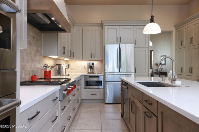 12914 E Camino Remuda, Tucson, AZ 85749