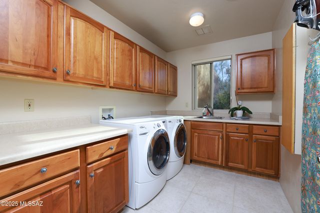 12914 E Camino Remuda, Tucson, AZ 85749