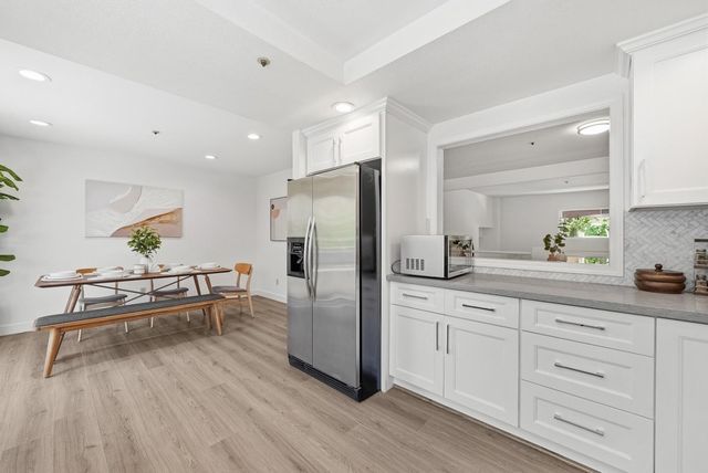 46 Commons Lane, Foster City, CA 94404